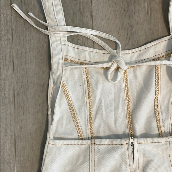 Jumpsuit - Picture 5 of 5